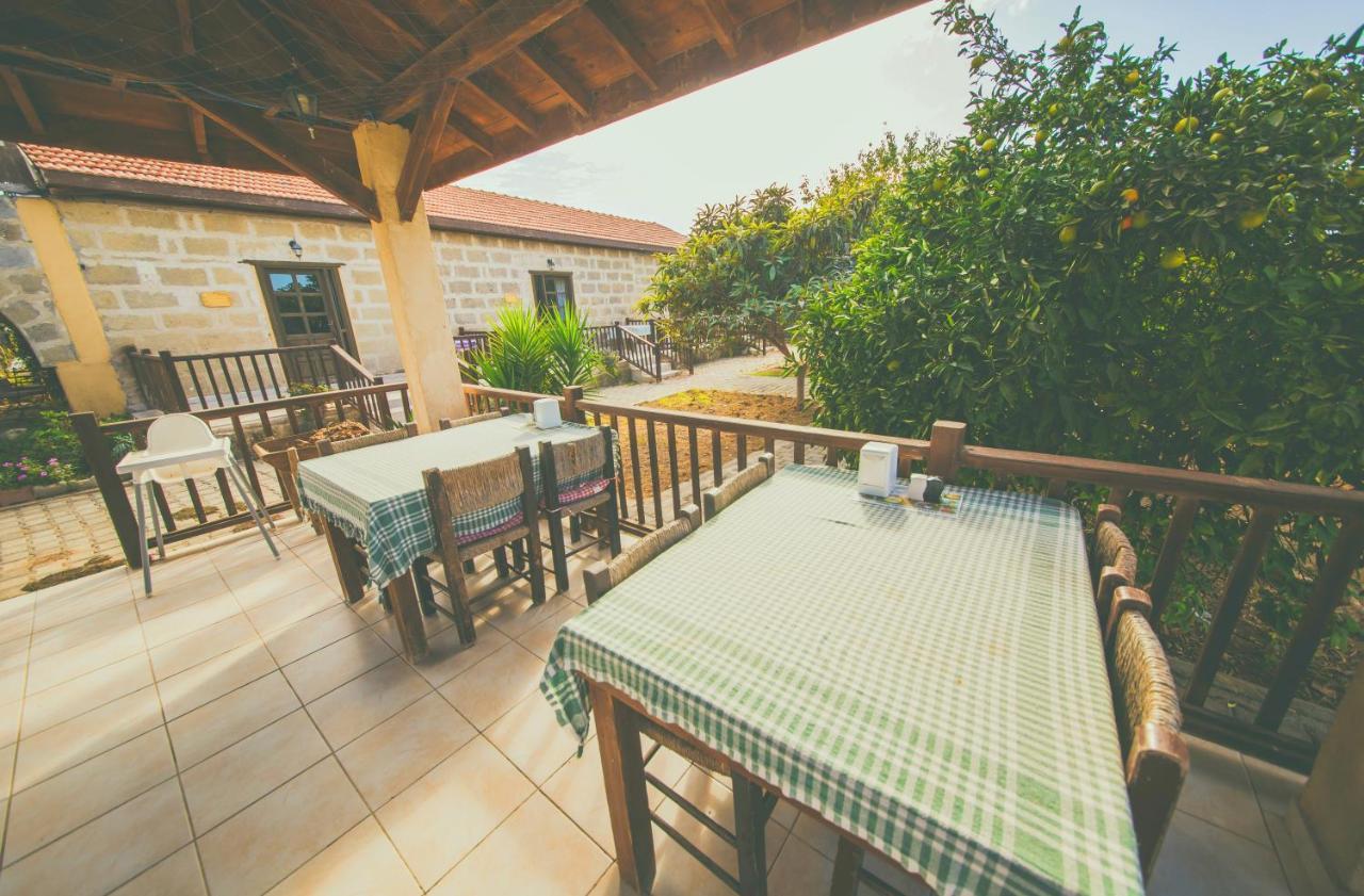 Castle Karpasia Guest House Authentic Atmosphere ! Rizokarpaso Exterior foto